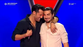 The Voice | Ο Αργυρός τραγουδάει μαζί με διαγωνιζόμενο που ήταν μαζί φαντάροι στον στρατό .