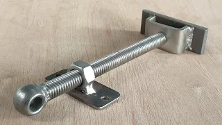 A vise that is simple, strong and easy to make