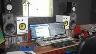 leedy deejay R&B 2012 NJE MOMENT nga studio audio Record's