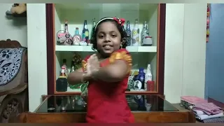 Thulasikathir Nulliyeduthu super dance Performance by Minnu