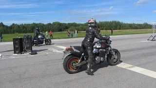 Бешеная Honda X4 против Yamaha V-Max / Rabid Honda X4 against the Yamaha V-Max