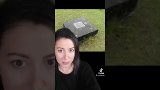 Işıl Işık En Yeni Tiktok Videoları. Penceresi Olan Mezar