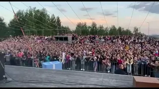 Rauf Faik concert moments pt I | the crowd singing