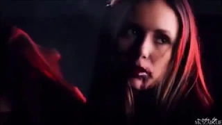 Elena Gilbert - The vampire diaries