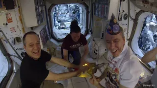 August 25, 2018 - celebration of the birthday of Andrew Feustel on the ISS