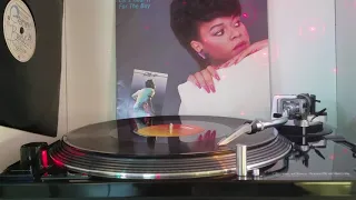 Deniece Williams   Let's Hear It For The Boy  1984