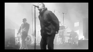 Liam Gallagher surprised by Paul McCartney on stage during live debut of C’MON YOU KNOW