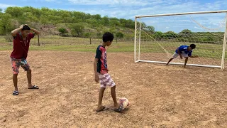 DUDU E BRUTINHO NO DESAFIO DE PÊNALTIS VALENDO $100 - quem ganhou?