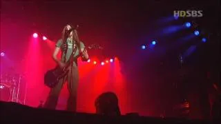 Avril Lavigne - Mobile - Live in Seoul Korea 2003 [HD]