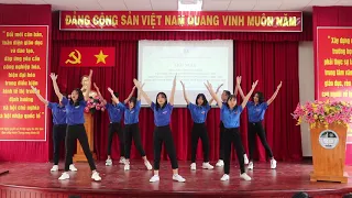 DÂN VŨ THANH NIÊN VIỆT NAM TIẾN BƯỚC- CLB VĂN NGHỆ - TRƯỜNG TRUNG CẤP KINH TẾ KỸ THUẬT QUẬN 12