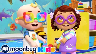 Color Kaleidoscope - Sing Along | @CoComelon | Moonbug Literacy