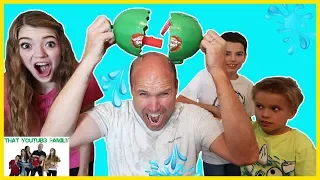 Don't Get Soaked - Watermelon Smash - Family Game Night! / That YouTub3 Family