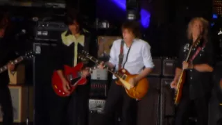 Paul McCartney and Nirvana - Golden Slumbers / Carry That Weight / The End (Live 7/19/2013)