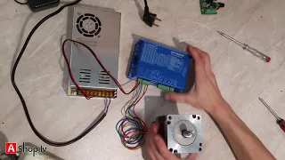 Stepper Motor and Pulse Signal Generator - Saslēgsim soļu motoru ar impulsa signāla ģeneratoru