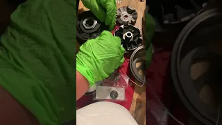 Changing scooter clutch springs the EASY way 2.0