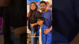 Hira mani with family 👨‍👩‍👦‍👦💕 @showbizkiDunya#ytshort viralvideo#cute#bhfyp#fashion#memes