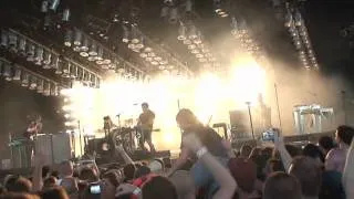 Nine Inch Nails - Now I'm Nothing Terrible Lie - live Tampa FL 05-09- 2009 HD