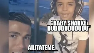 Ronaldo Junior ha la Baby Sharkite | Il remix di CR7 | PARODIA