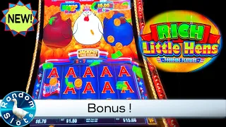 Rich Little Hens Founding Feathers Slot Machine Bonus