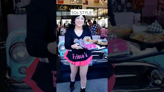 Lovely Girls on Skates at Friscos Carhop Drive-Thru! #shorts