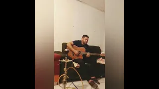 homem chora sim/voz e violão