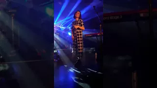 Alice Merton_07 - Warsaw - Hybrydy 20.02.2018