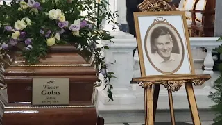 Pogrzeb Wiesława Gołasa. Rozpacz żony i morze łez.. l Niezapomniani