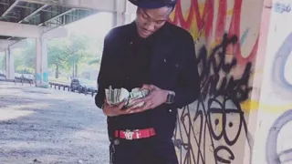 simxsantana-Flexin n Flashing