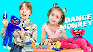 Песня клип пародия ХАГИ ВАГИ КИСИ МИСИ и DANCE MONKEYКлава Кока - Dance Monkey