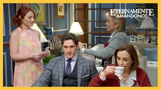 Olimpia exhibe a Imelda frente a su familia | Eternamente amándonos 4/4 | C-82