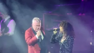 Jimmy Barnes+ Jade MacRae. When Something is Wrong With My Baby. Soul Deep .Melbourne. 18.6.22