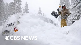 Blizzard in California's Sierra Nevada dumps more than 7 feet of snow