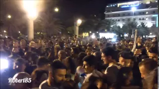 Giocatori del Pescara scatenati in mezzo alla gente alla Nave di Cascella 10-6-2015