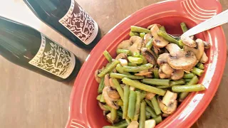 Garlic, Sage and Onion Flavored Green Beans & Mushrooms