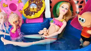 BORN IN THE POOL! Katya and Max are a fun family! Pregnant Barbie funny dolls TV series Darinelka