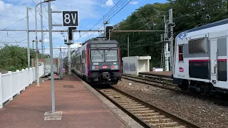 RER-C deux belles UM de Z20500 et Sifflet de Z20900 en gare de Thiais-Orly-Pont-de-Rungis