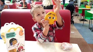 Эмоджи Хеппи Мил  McDonald's. Emoji HAPPY MEAL vs McDonald's