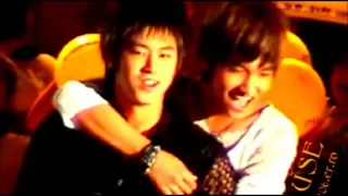 HoMin  {Umbrella}