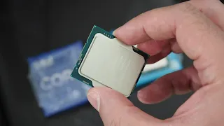Intel 12th Gen Core i9-12900K & Core i5-12600K Alder Lake Sneak Peek!