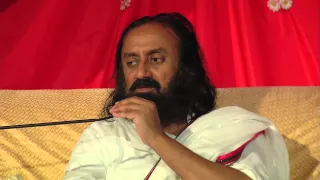 How to be detached from Relationships? A Talk from Sri Sri Ravi Shankar