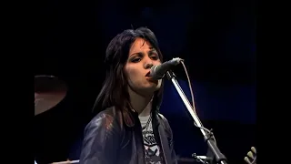 THE RUNAWAYS - Wasted, School Days (Live) BBC Studios, (OGWT) 25th October 1977