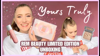 yours truly limited edition set unboxing | Sara Harlee