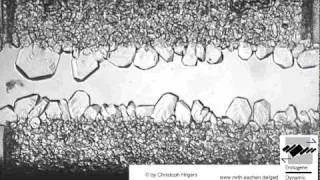 Growing minerals in a fracture (Structural Modeling, analogue vein fill)