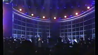 Whitney Houston Step By Step LIVE @ Constitution Hall (1997)