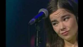 Bjork Anchor Song live