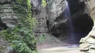 Starved Rock State Park- Tonty Canyon