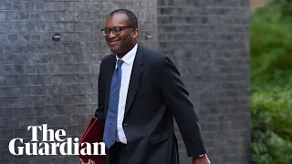 Kwasi Kwarteng addresses energy crisis in the Commons – watch live