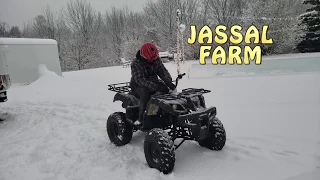 Ripping the 150cc ATV in Snow!