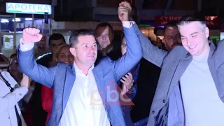 Serbet festojne fitoren ne kater komunat e Mitrovices| ABC News Albania