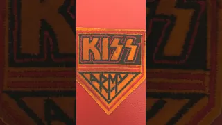 KISS Fans who love the 80’s and Eric Carr, this is for you! #kiss #kisstory #genesimmons #shorts